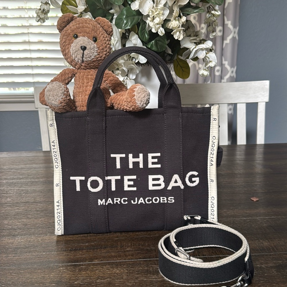 COPY - Marc Jacob’s medium tote bag